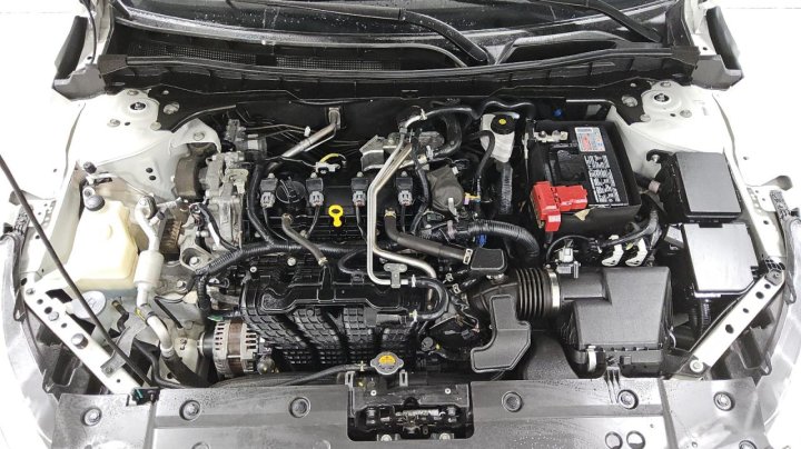 Nissan Altima  2022