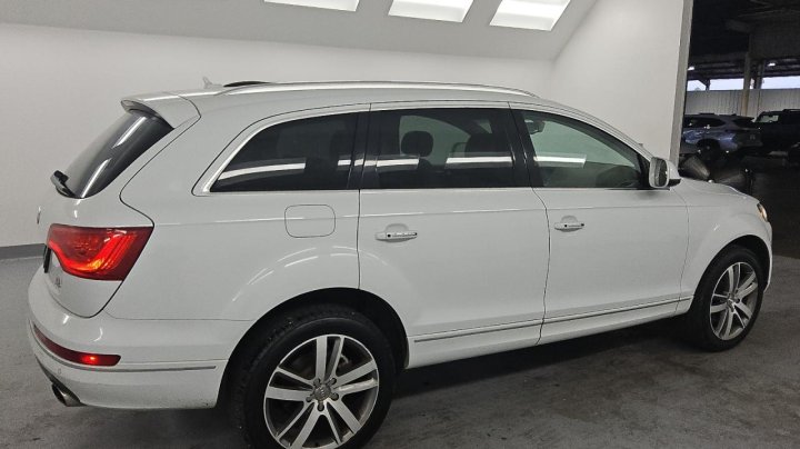 Audi Q7  2015
