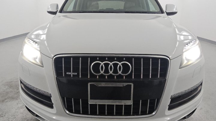Audi Q7  2015