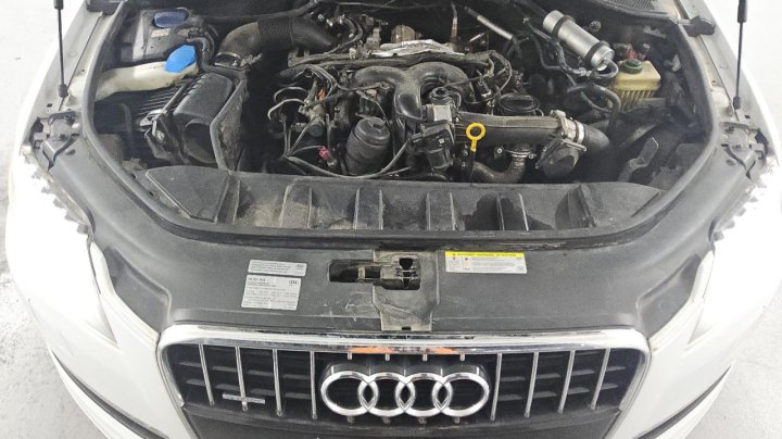 Audi Q7  2015