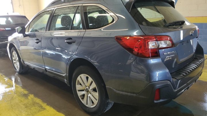 Subaru Outback  2018