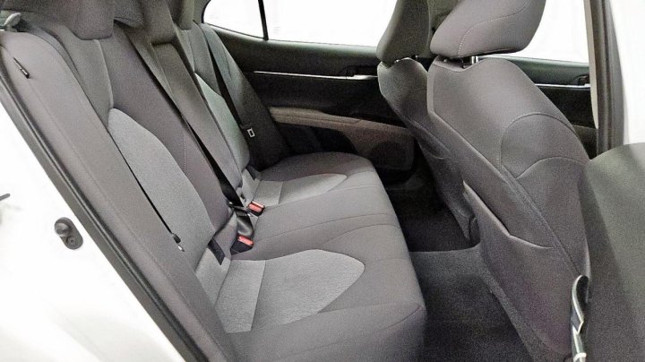 Toyota Camry  2021