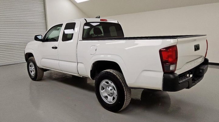 Toyota TACOMA  2021