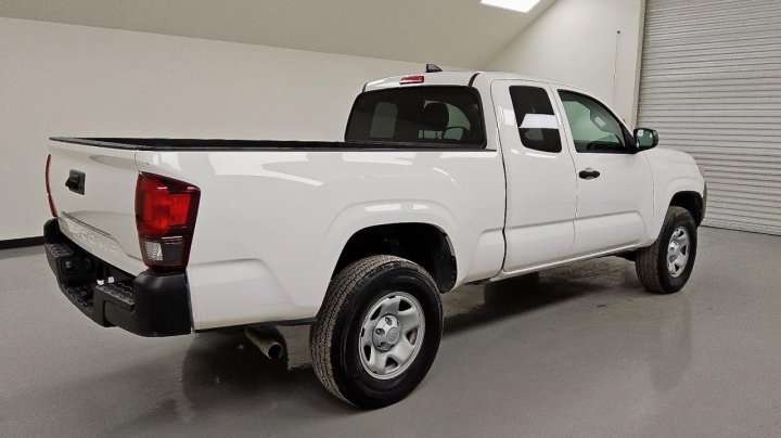 Toyota TACOMA  2021