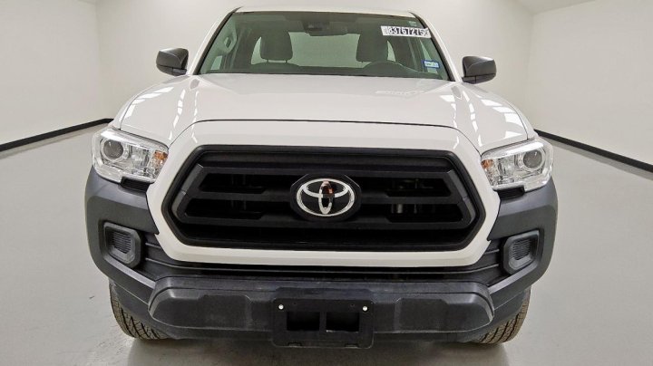 Toyota TACOMA  2021