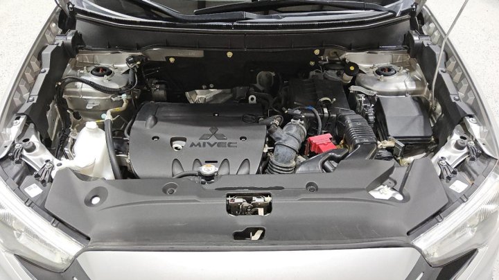 Mitsubishi OUTLANDER SPORT  2019