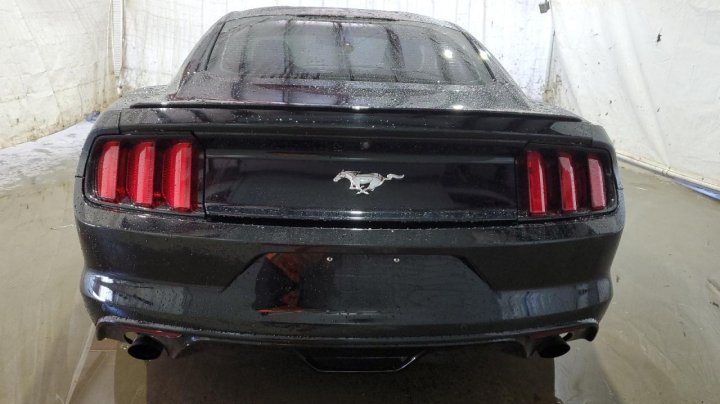 Ford MUSTANG  2016
