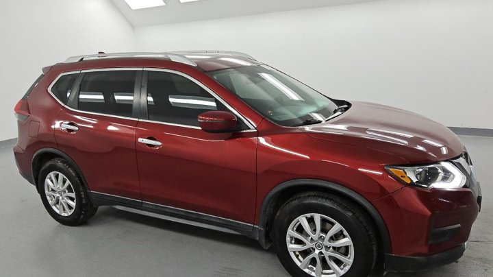 Nissan ROGUE  2020