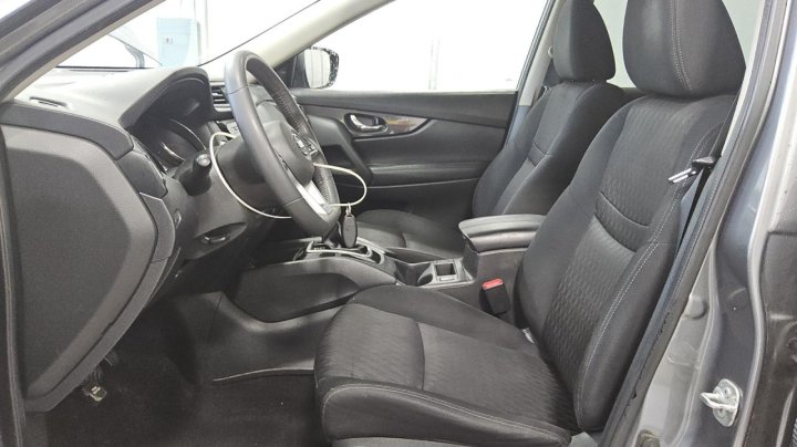 Nissan ROGUE  2017