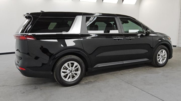 KIA CARNIVAL  2022