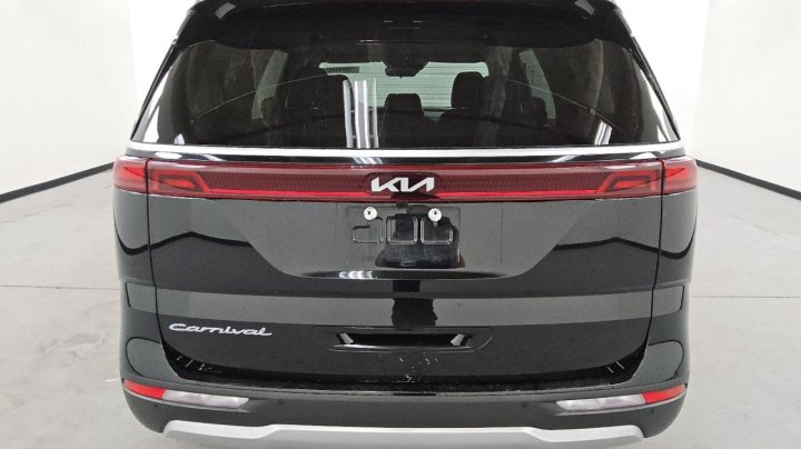KIA CARNIVAL  2022