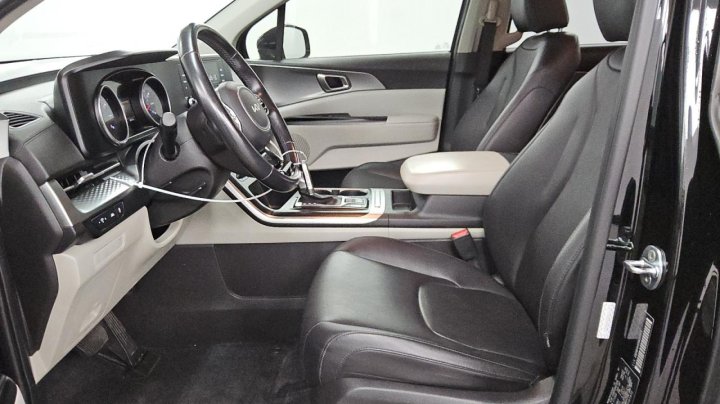 KIA CARNIVAL  2022