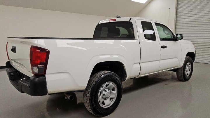 Toyota TACOMA  2021