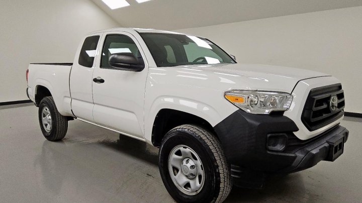 Toyota TACOMA  2021