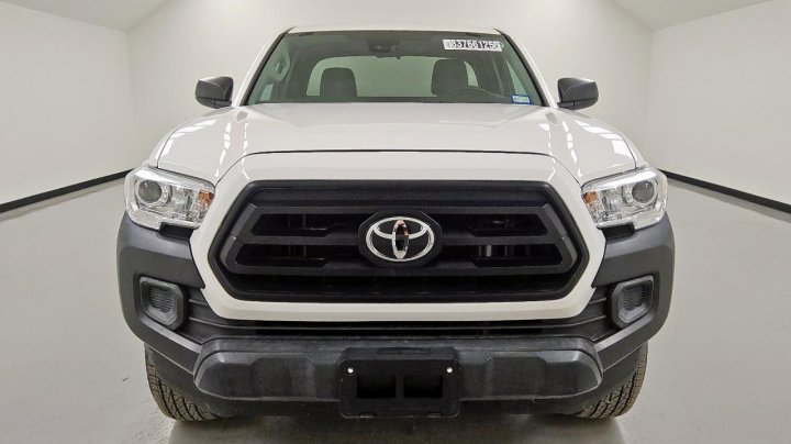 Toyota TACOMA  2021