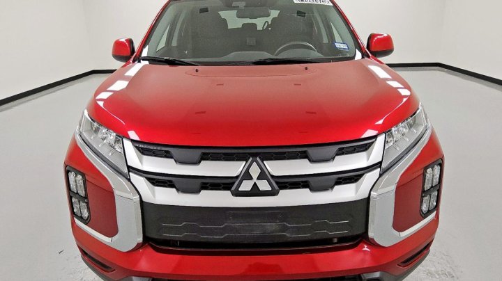 Mitsubishi OUTLANDER SPORT  2023