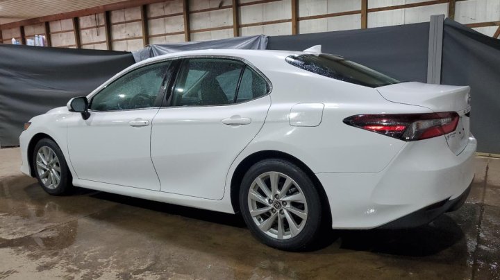 Toyota Camry  2023