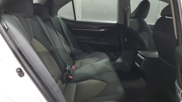 Toyota Camry  2023