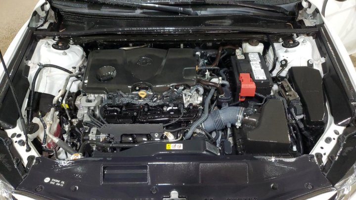 Toyota Camry  2023