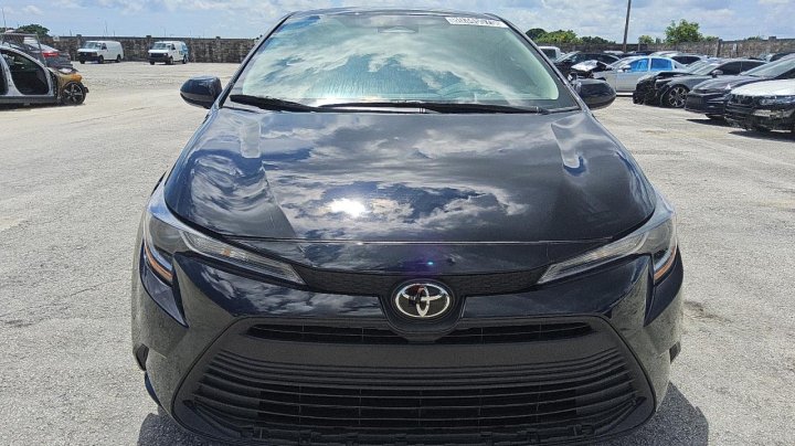Toyota Corolla  2024