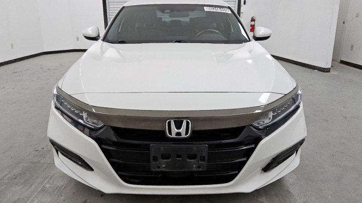 Honda Accord  2019