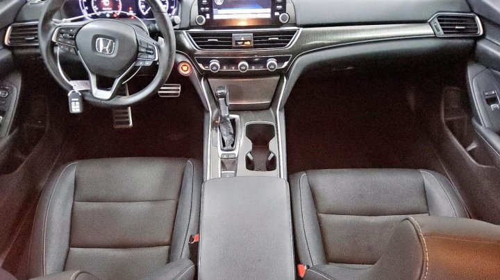 Honda Accord  2019