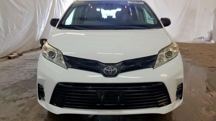 Toyota SIENNA  2020