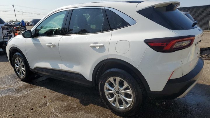 Ford Escape  2023