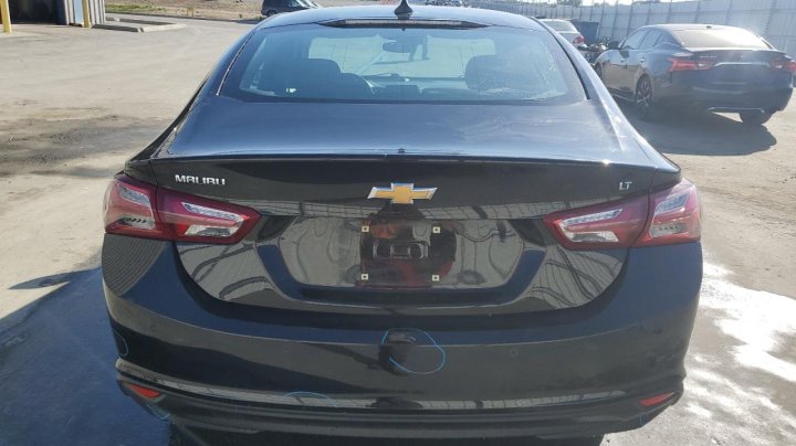 Chevrolet Malibu  2022