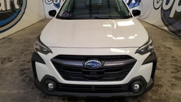 Subaru Outback  2023