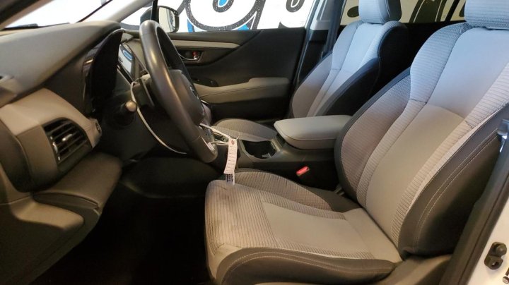 Subaru Outback  2023