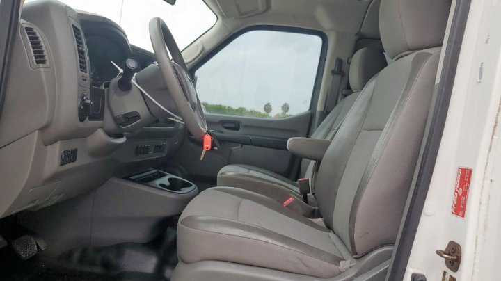 Nissan NV  2018