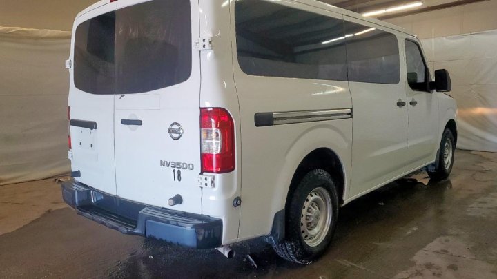 Nissan NV  2018