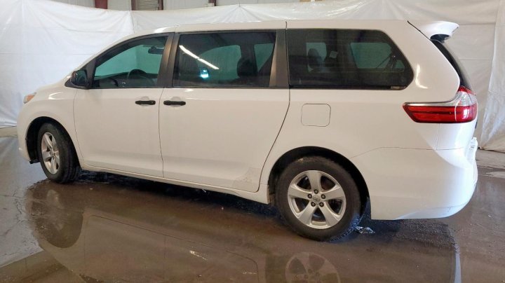 Toyota SIENNA  2017