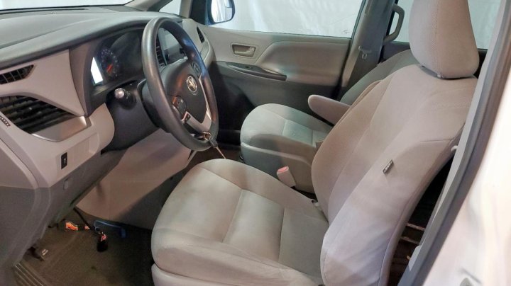 Toyota SIENNA  2017