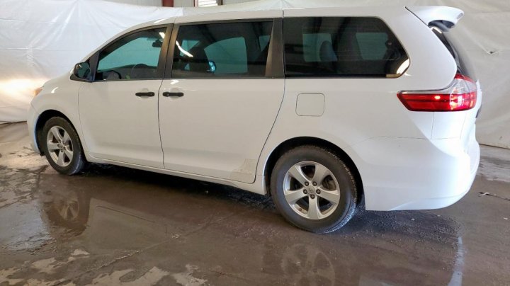 Toyota SIENNA  2017