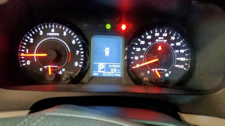 Toyota SIENNA  2017