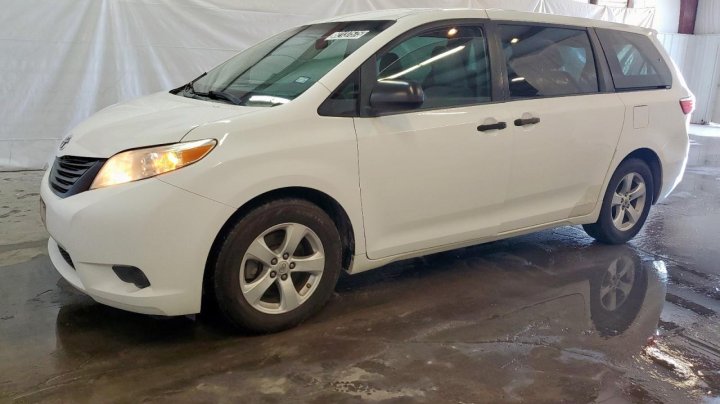 Toyota SIENNA  2017