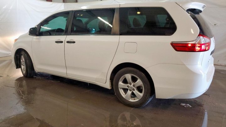 Toyota SIENNA  2017