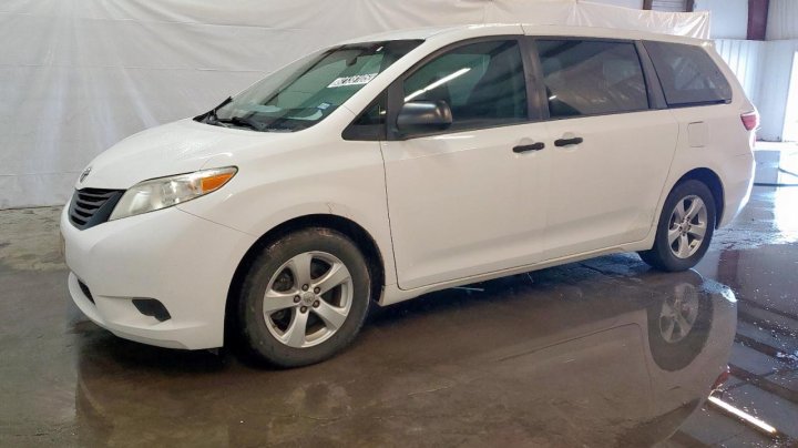 Toyota SIENNA  2017