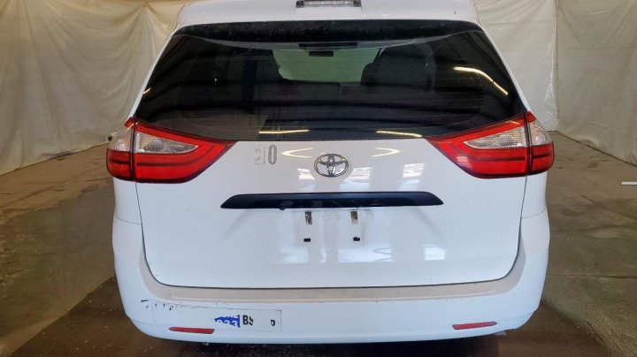 Toyota SIENNA  2017