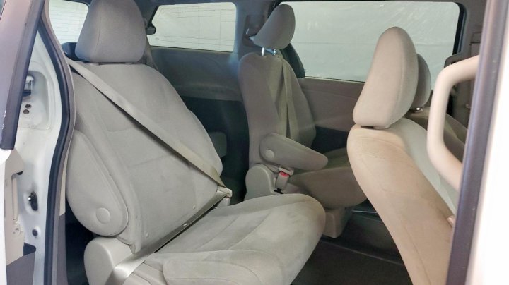 Toyota SIENNA  2017