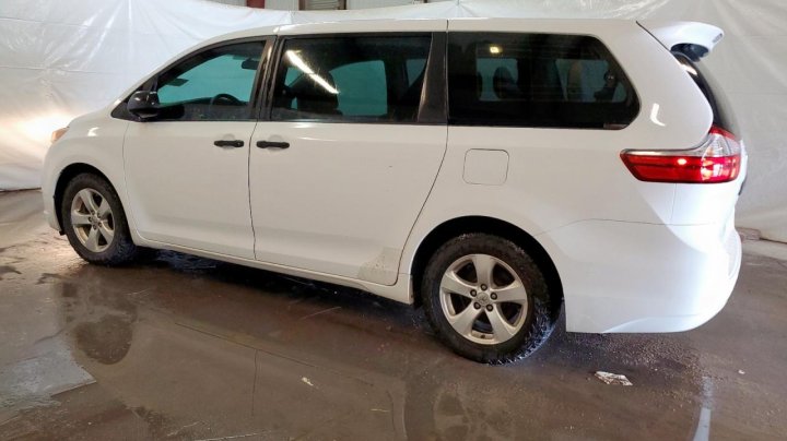 Toyota SIENNA  2017