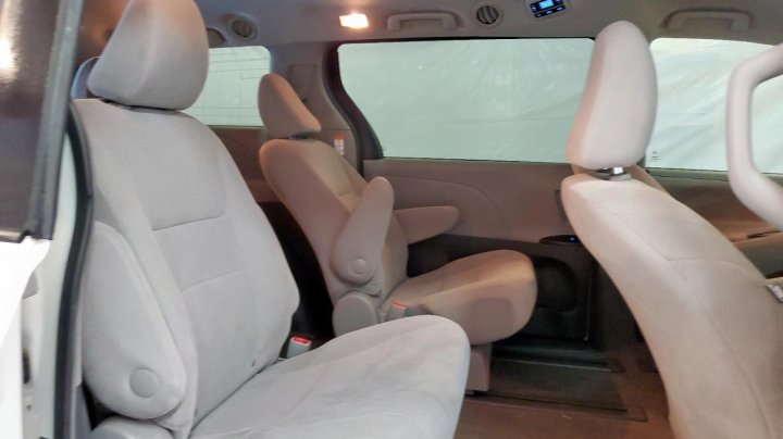 Toyota SIENNA  2017