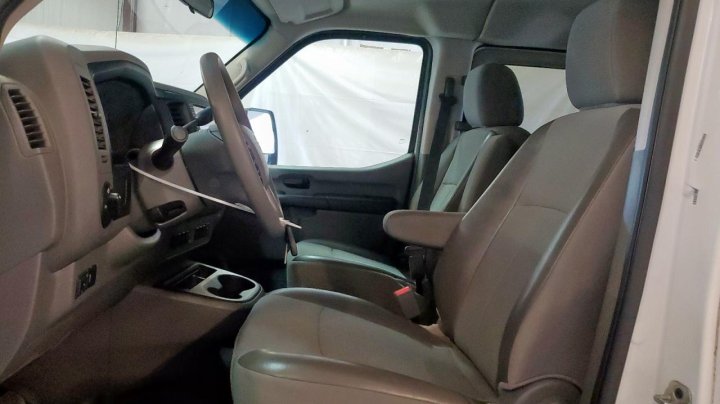 Nissan NV  2020