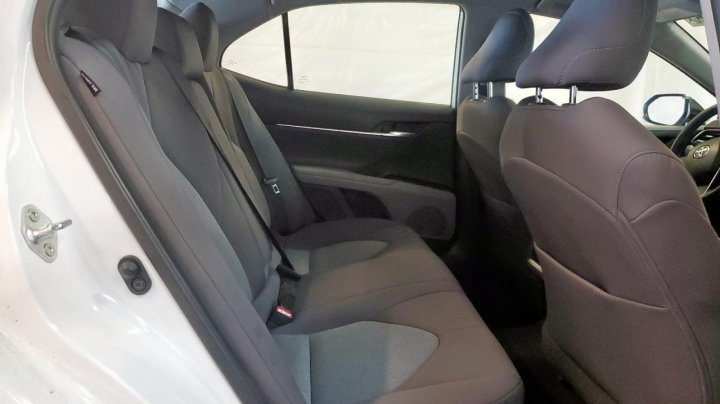 Toyota Camry  2021