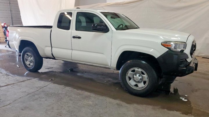 Toyota TACOMA  2021