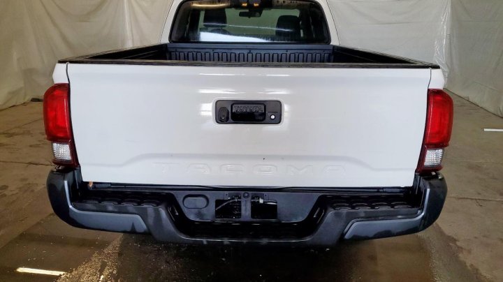 Toyota TACOMA  2021