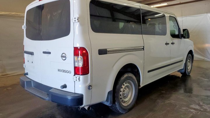Nissan NV  2020