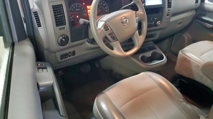 Nissan NV  2020